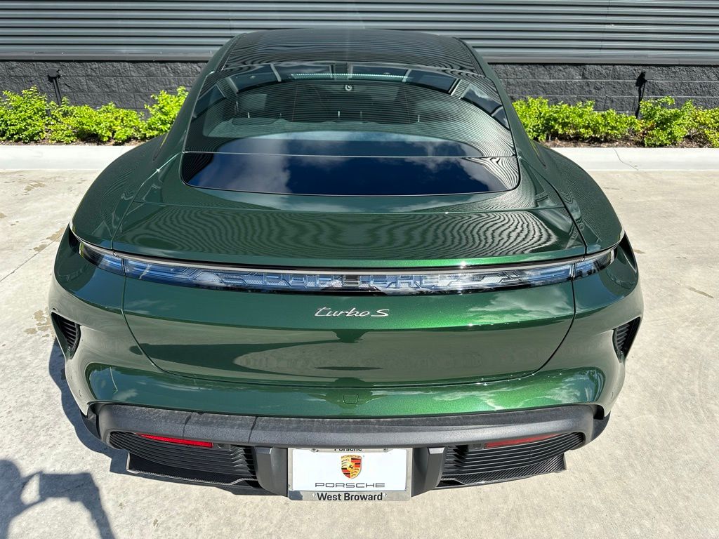 Thumbnail: 2025 Porsche Taycan - 13