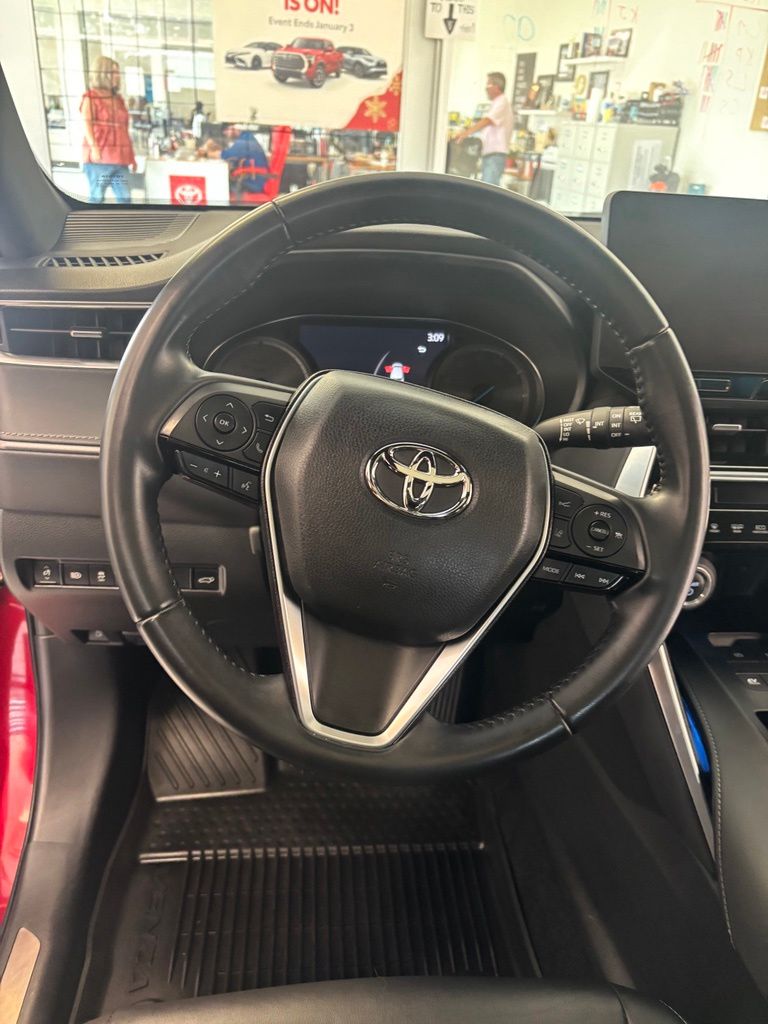 Used 2023 Toyota Venza SUV