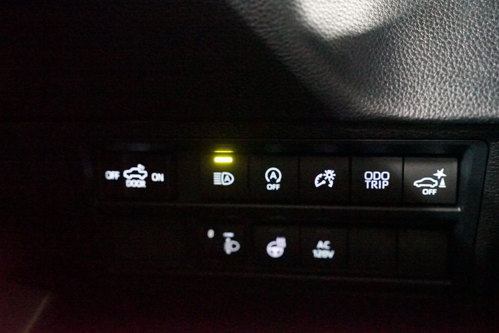 Thumbnail: 2026 Toyota Tundra - 25