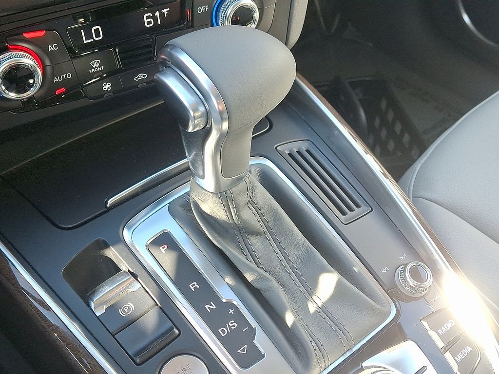 Thumbnail: 2013 Audi Q5 - 15