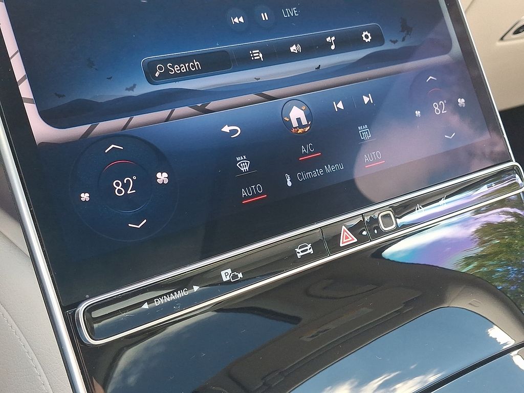 Thumbnail: 2022 Mercedes-Benz S-Class - 16