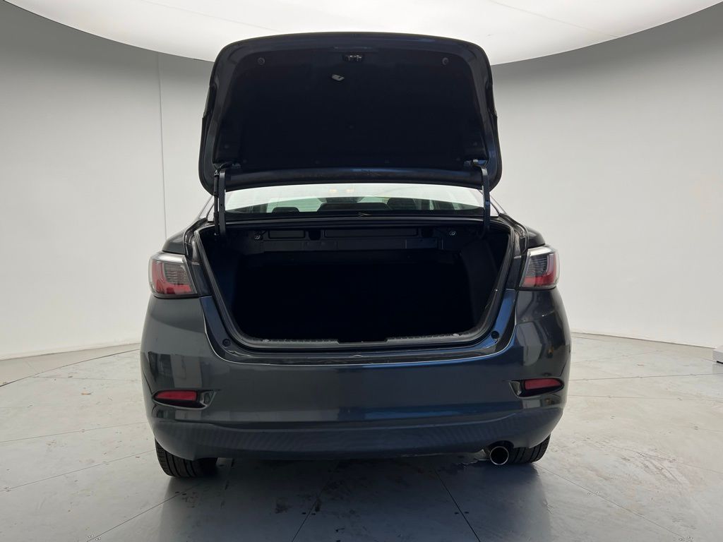 Thumbnail: 2017 Toyota Yaris - 5