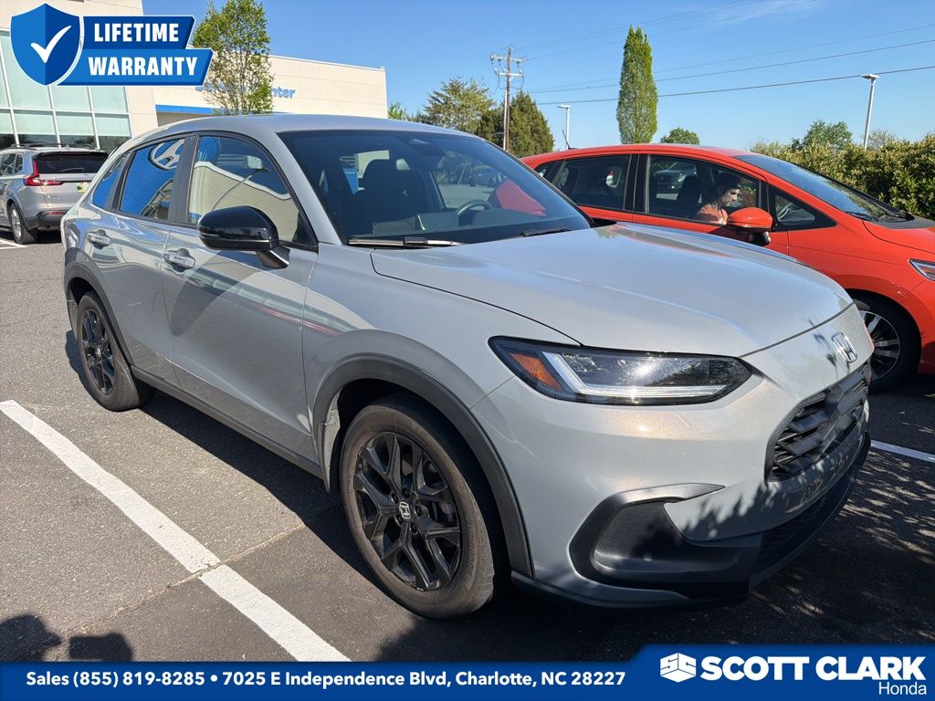 Urban Gray Pearl 2024 Honda HR-V Sport FWD SUV / Crossover Front-Wheel Drive Continuously Variable Transmission