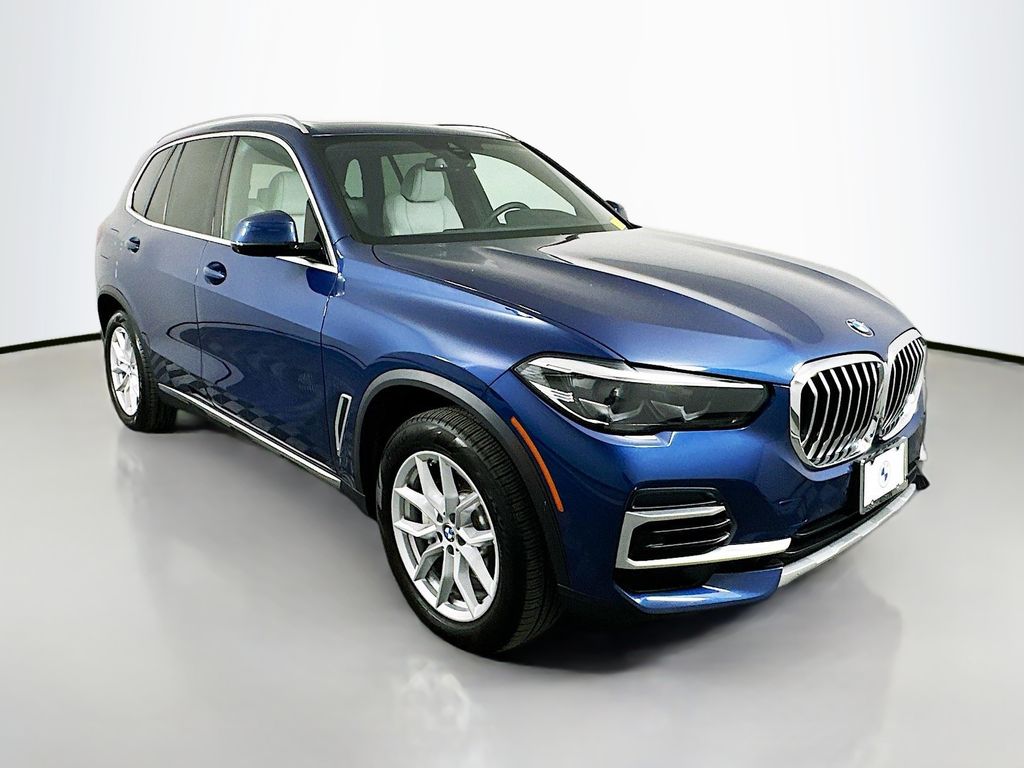 Thumbnail: 2023 BMW X5 - 3