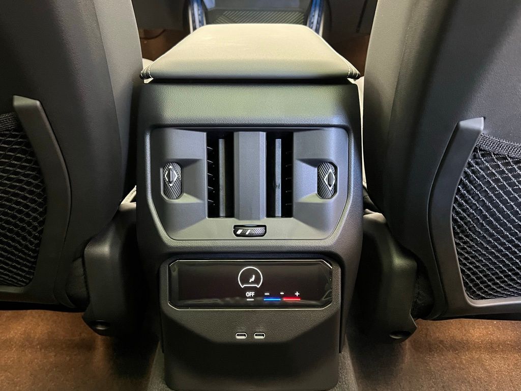 Thumbnail: 2026 BMW X3 - 9