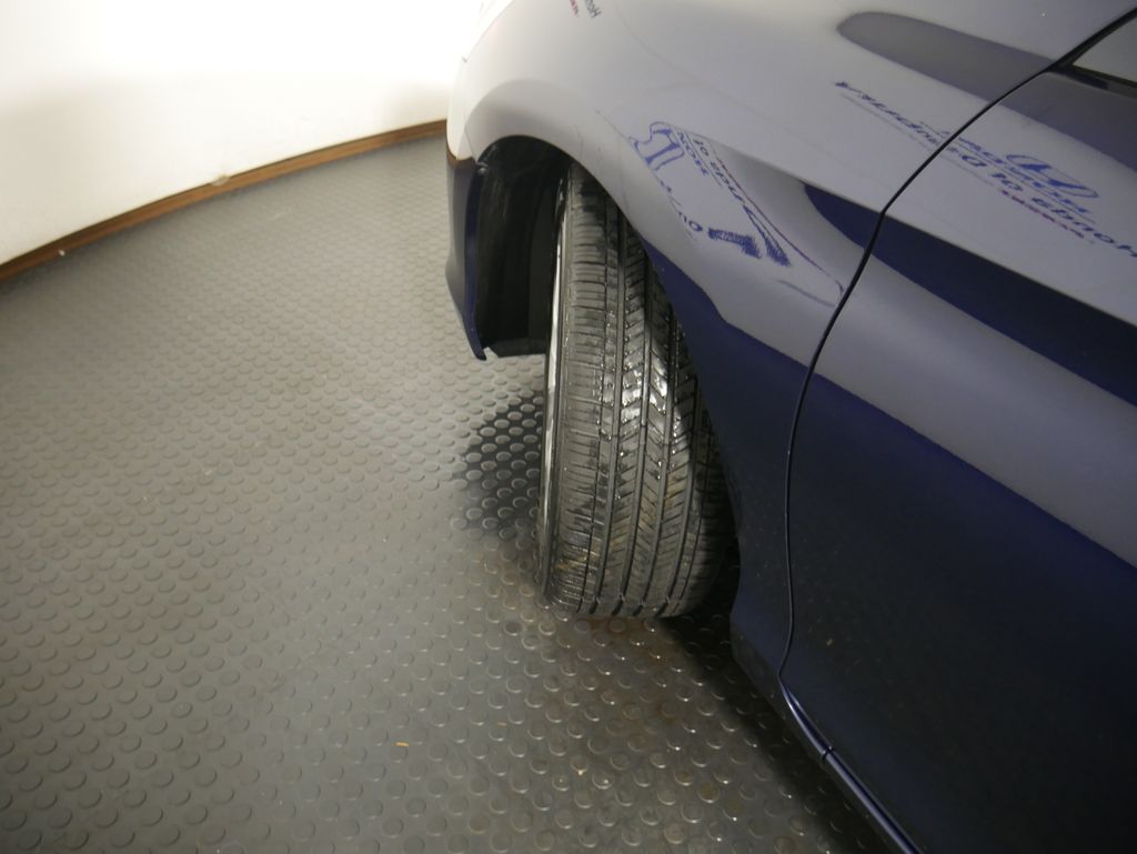 Thumbnail: 2015 Honda Accord - 16