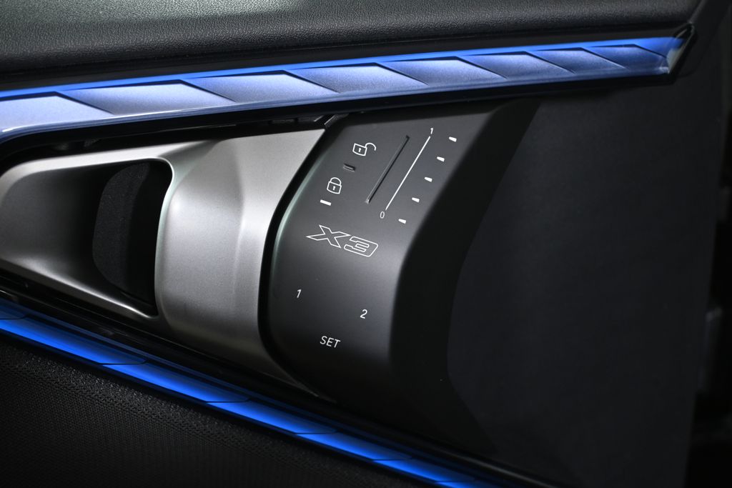 Thumbnail: 2026 BMW X3 - 30