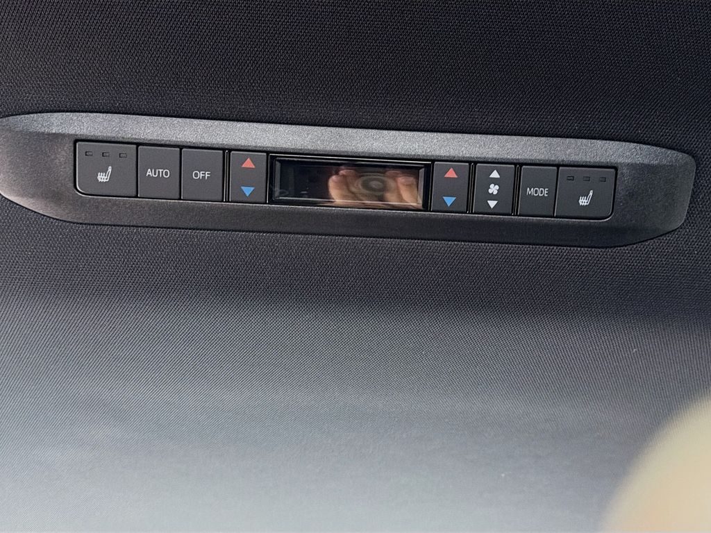 New 2026 Toyota Sienna Van