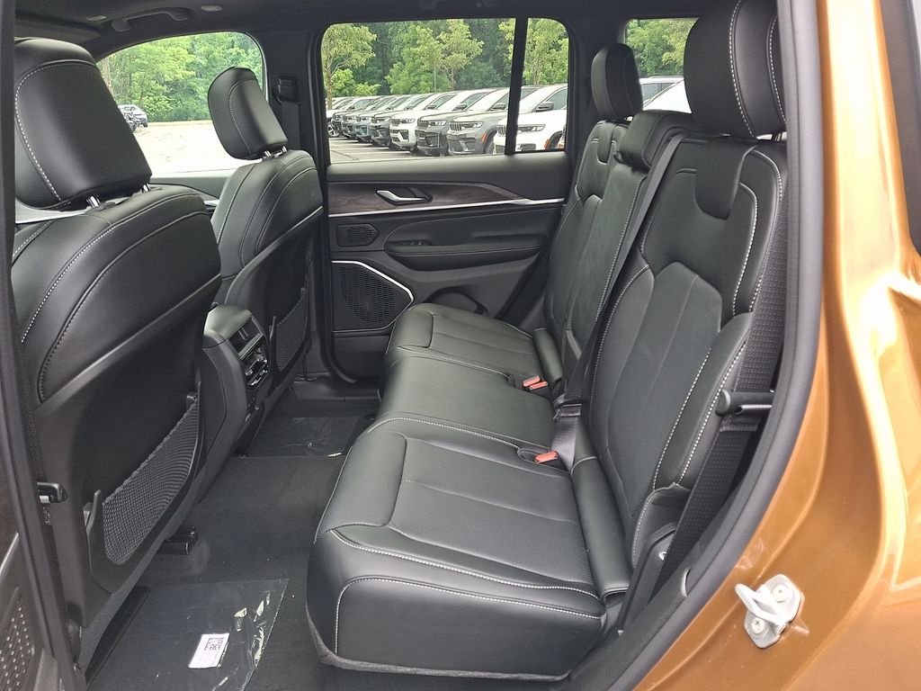 New 2026 Jeep Grand Cherokee SUV