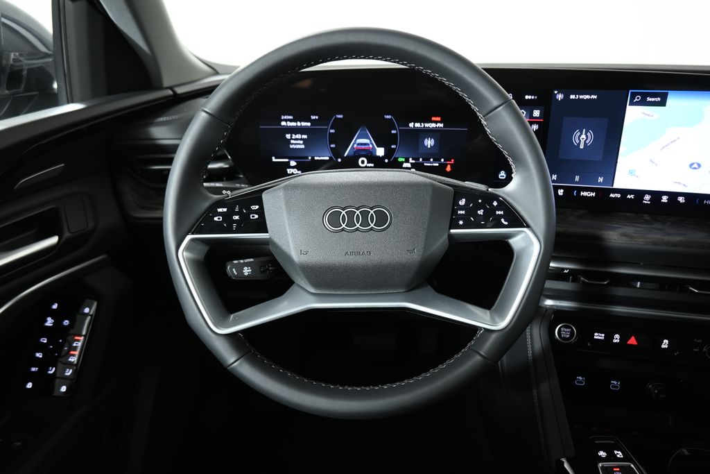 Thumbnail: 2025 Audi Q5 - 13