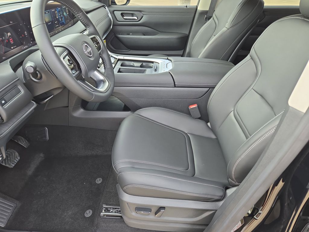 2026 Nissan Armada SV - 6
