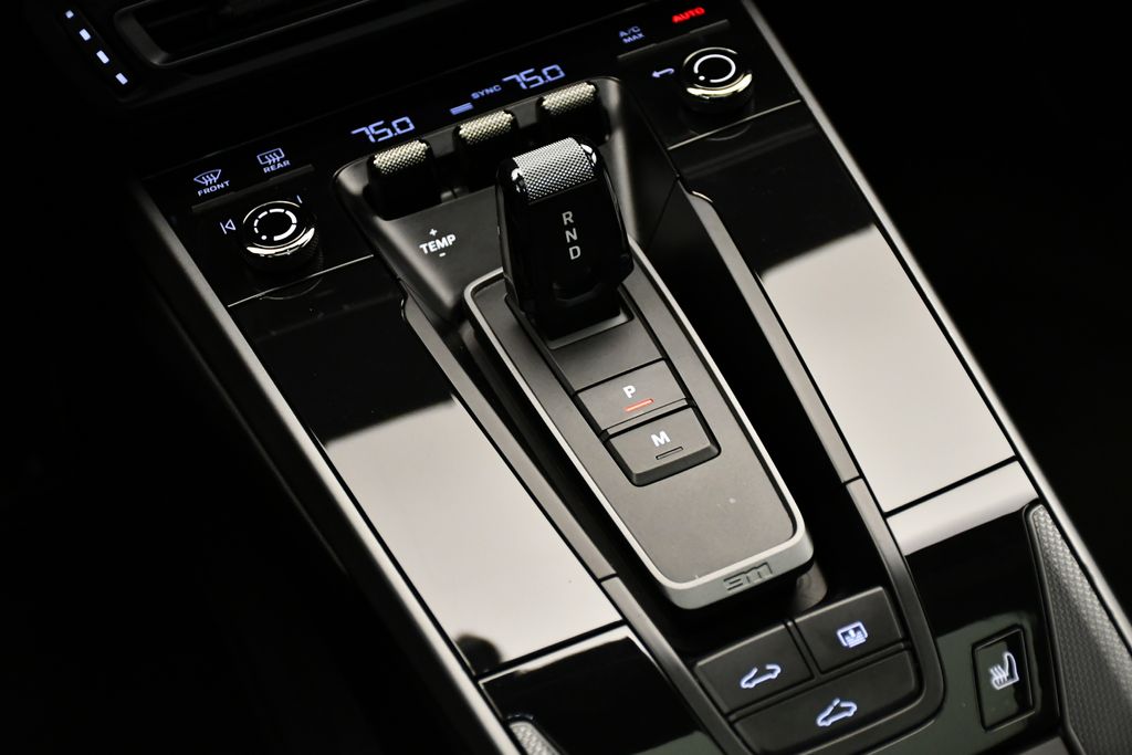 Thumbnail: 2020 Porsche 911 - 31