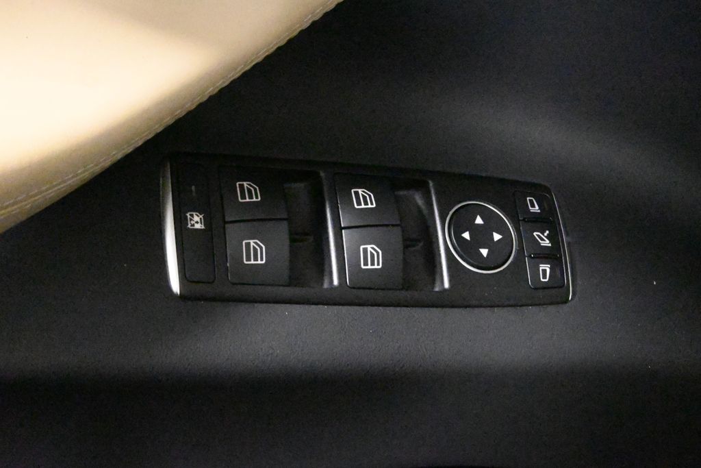 2017 Tesla Model X 75D 32