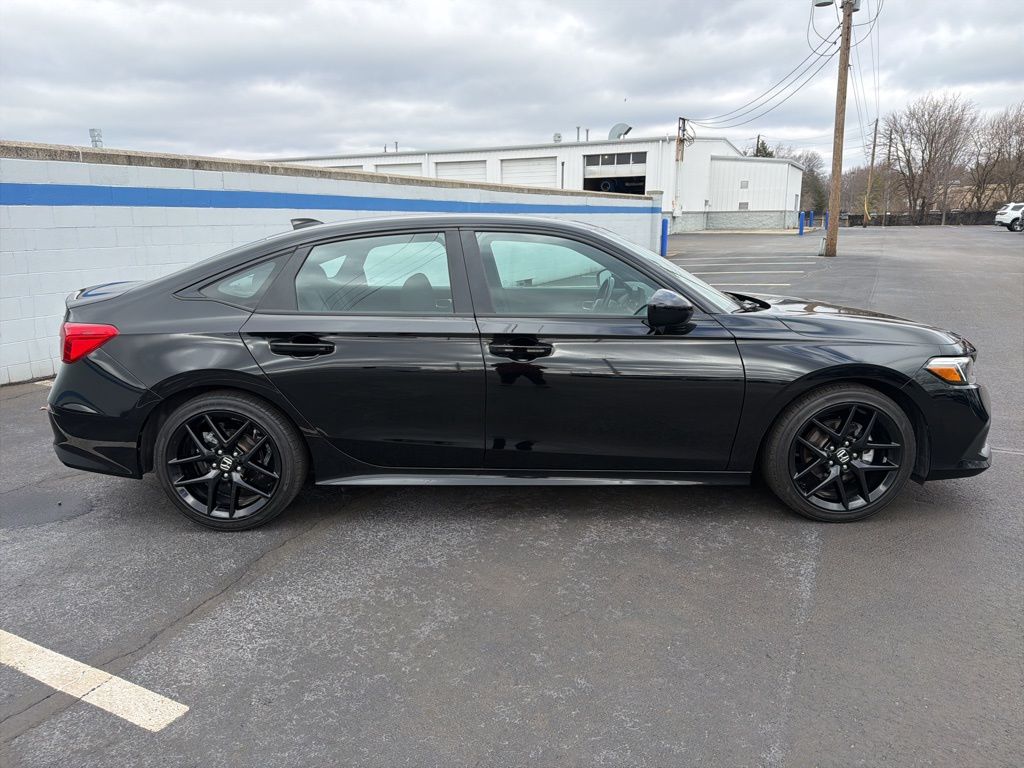 Thumbnail: 2024 Honda Civic - 6