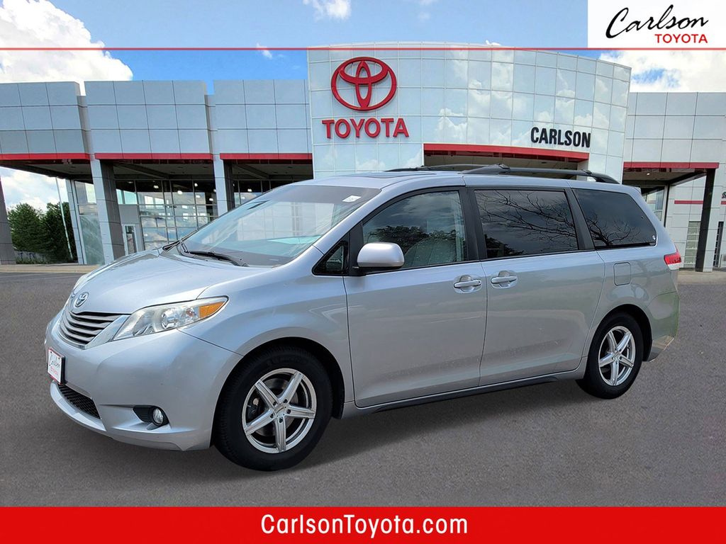 2012 Toyota Sienna XLE 7-Passenger