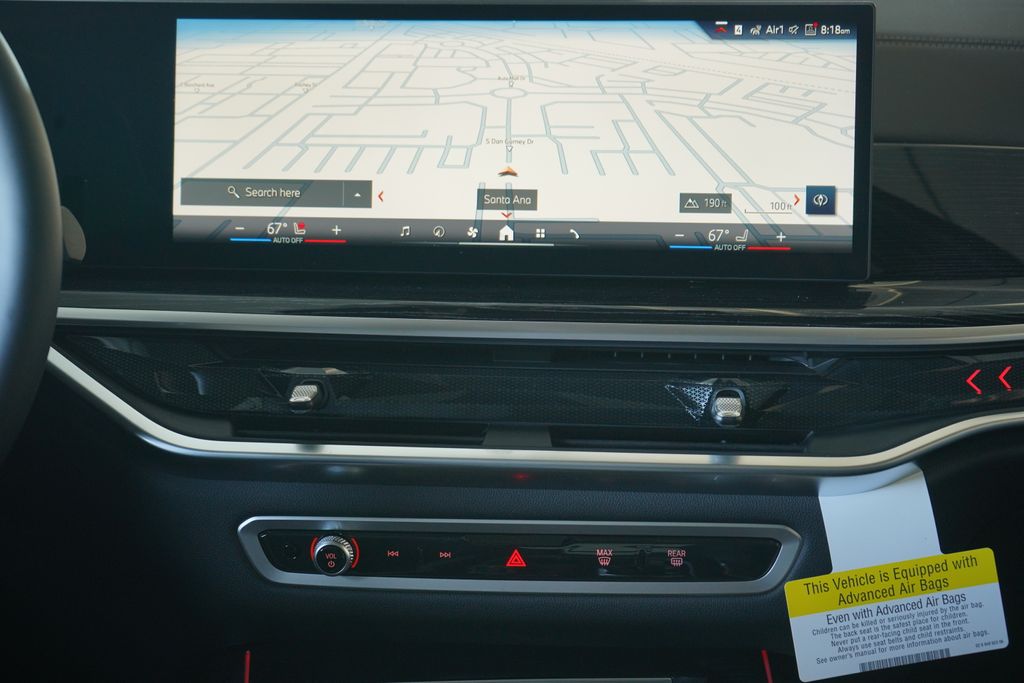 Thumbnail: 2026 BMW X7 - 15