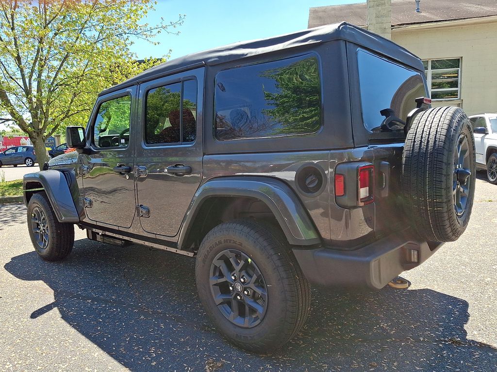New 2026 Jeep Wrangler SUV