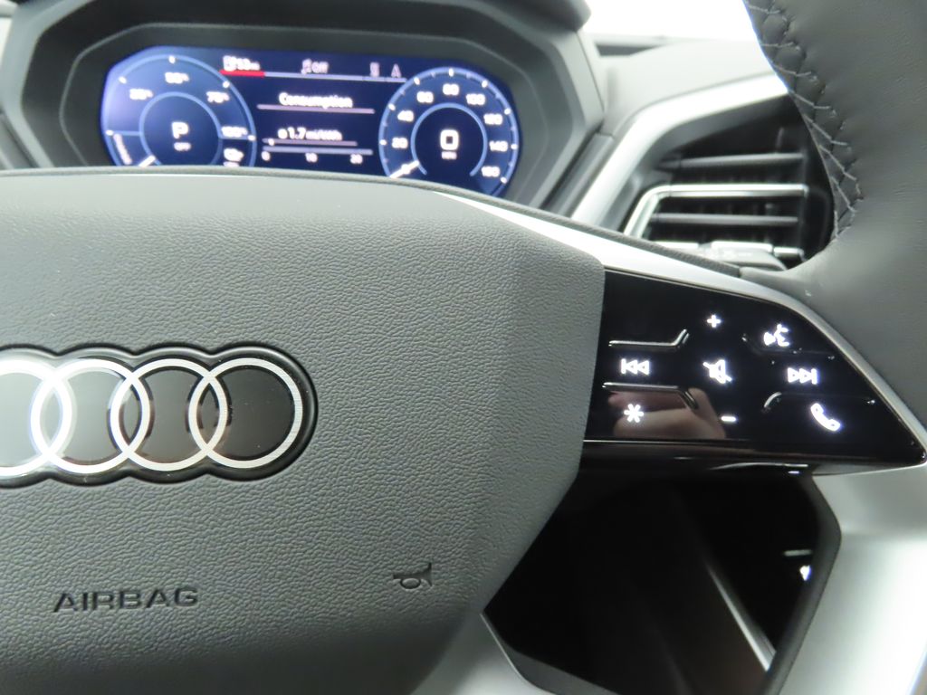 2025 Audi Q4 e-tron  12