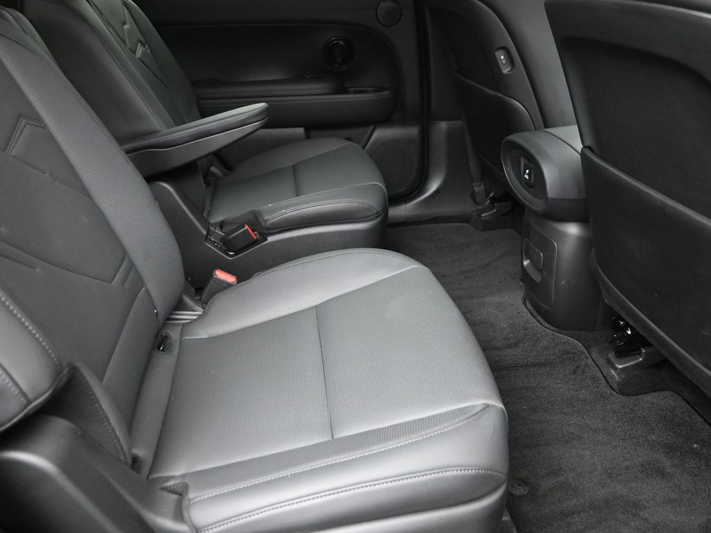 New 2026 Black Hyundai XRT Pro image 8