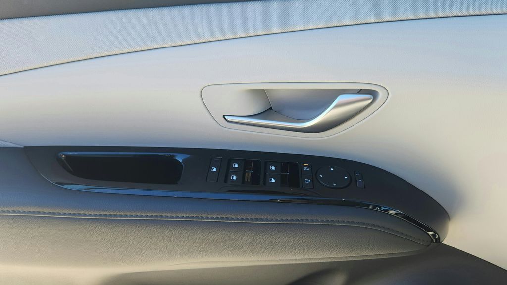 2026 Hyundai Tucson Hybrid