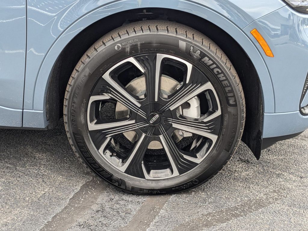 2025 Lincoln Nautilus Hybrid Reserve
