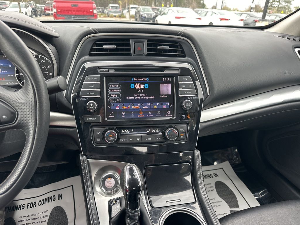 2023 Deep Blue Pearl Nissan Maxima SV FWD Sedan