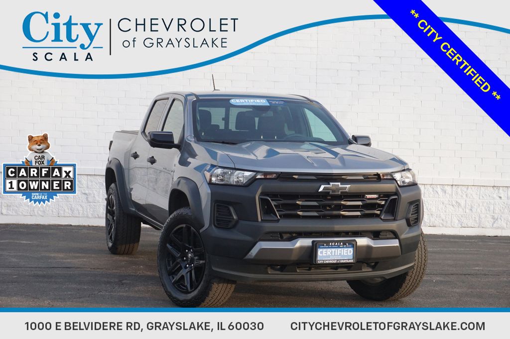 Gray 2023 Chevrolet Colorado Trail Boss Crew Cab 4WD Pickup Truck Four-Wheel Drive 8-Speed Automatic