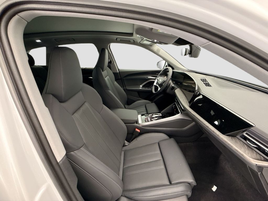 Thumbnail: 2026 Audi Q5 - 19