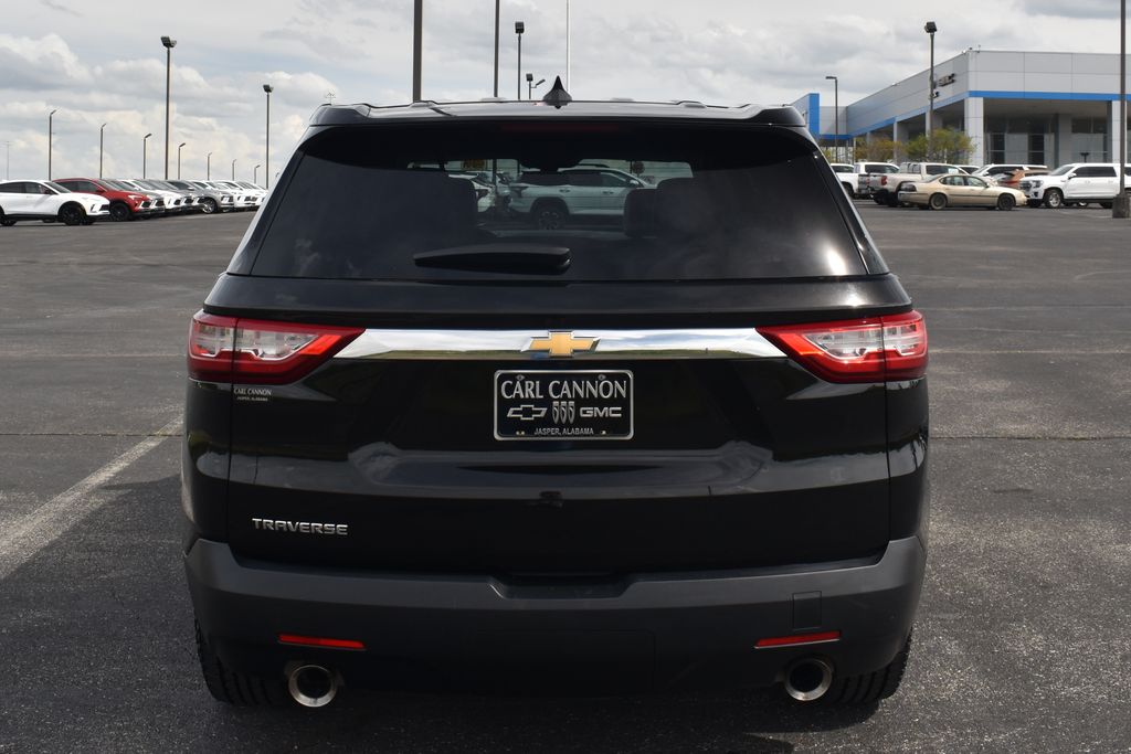 View vehicle photo 6