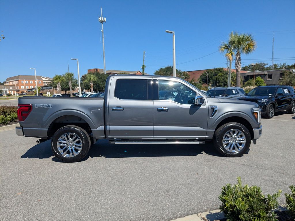 2025 Ford F-150 LARIAT