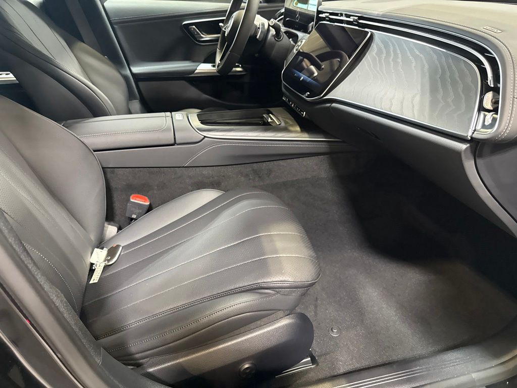 Thumbnail: 2027 Mercedes-Benz E-Class - 20