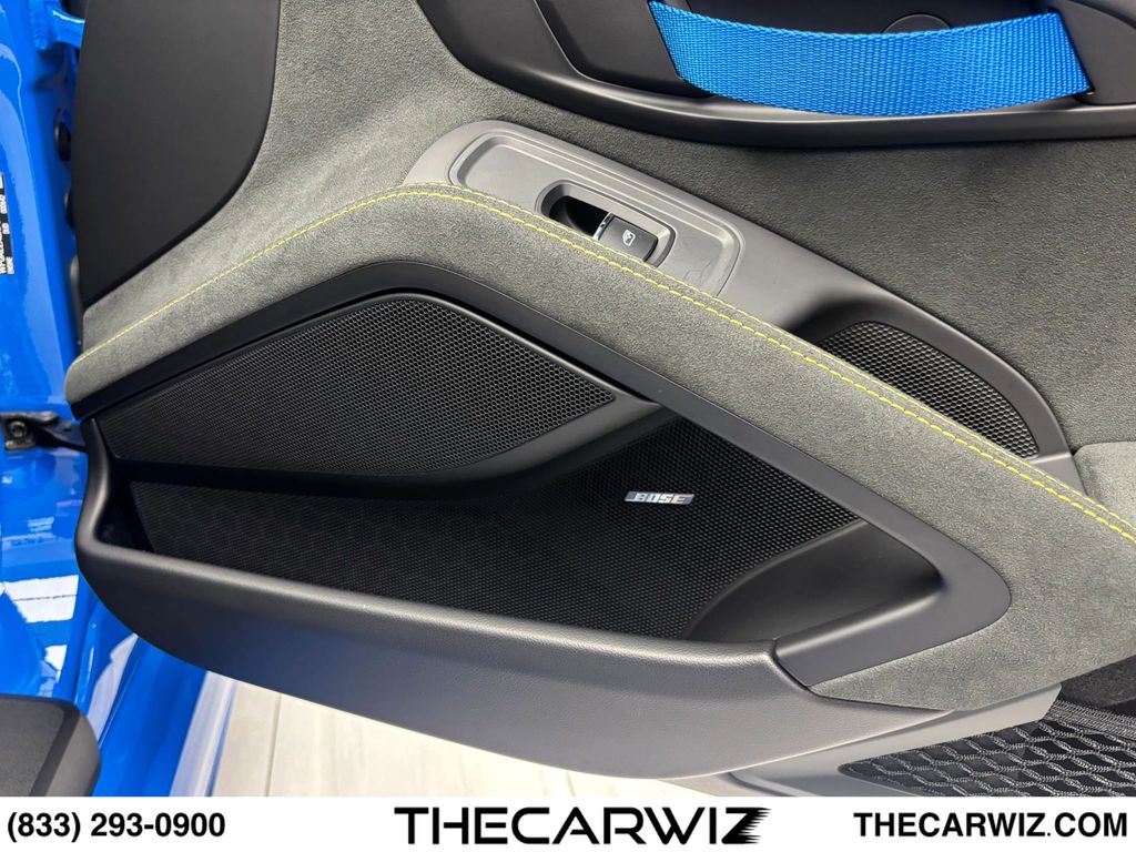 2023 Porsche 718 Cayman