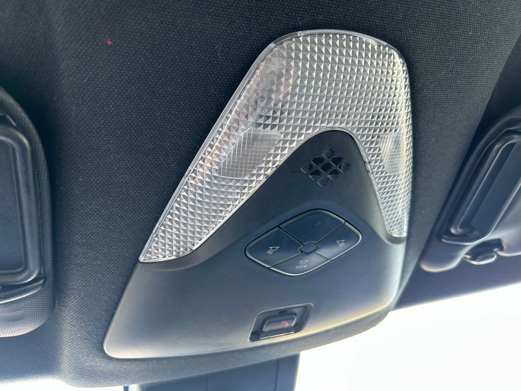 Thumbnail: 2021 Toyota C-HR - 31