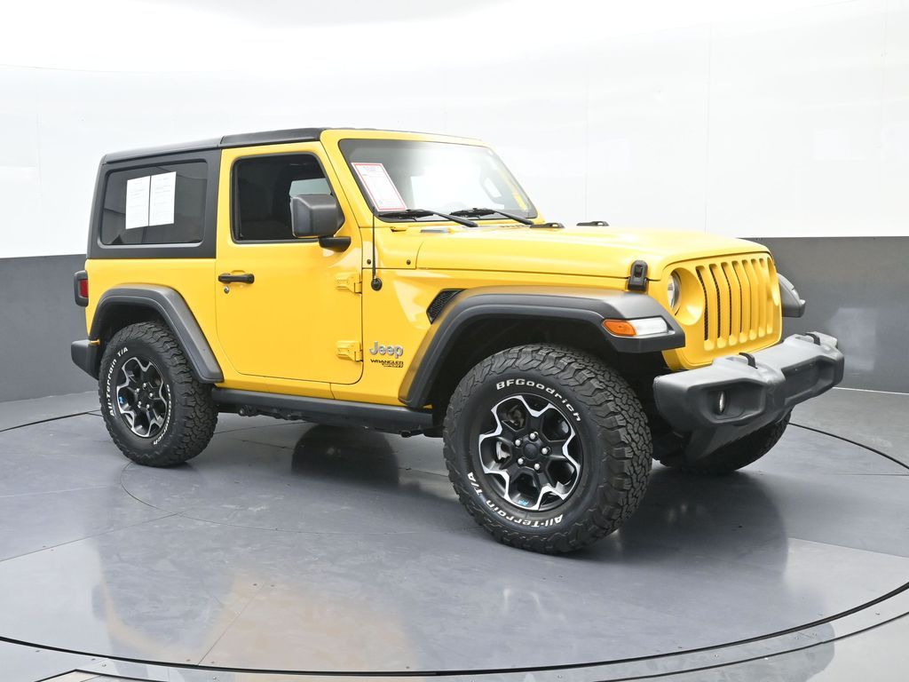 Used 2020 Baja Yellow Clearcoat Jeep Sport S image 8
