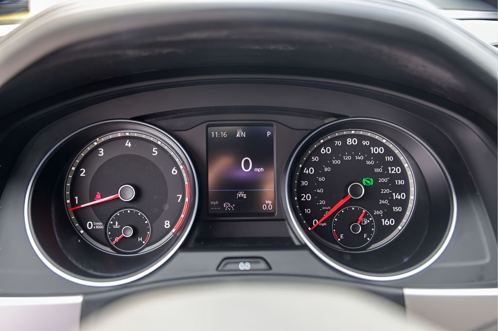 Used Car 2021 Volkswagen Atlas Cross Sport  3.6l V6 Se W/technology R-line For Sale Under $25,000 In Austin, Texas