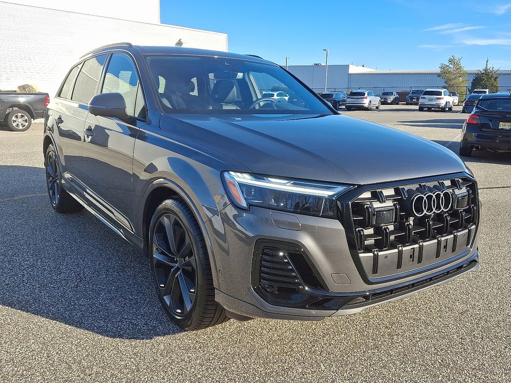 Thumbnail: 2026 Audi Q7 - 2