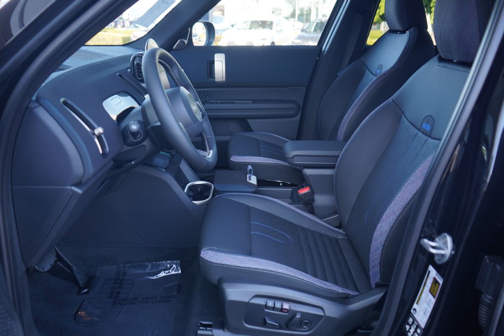 Thumbnail: 2026 MINI Cooper Countryman - 6