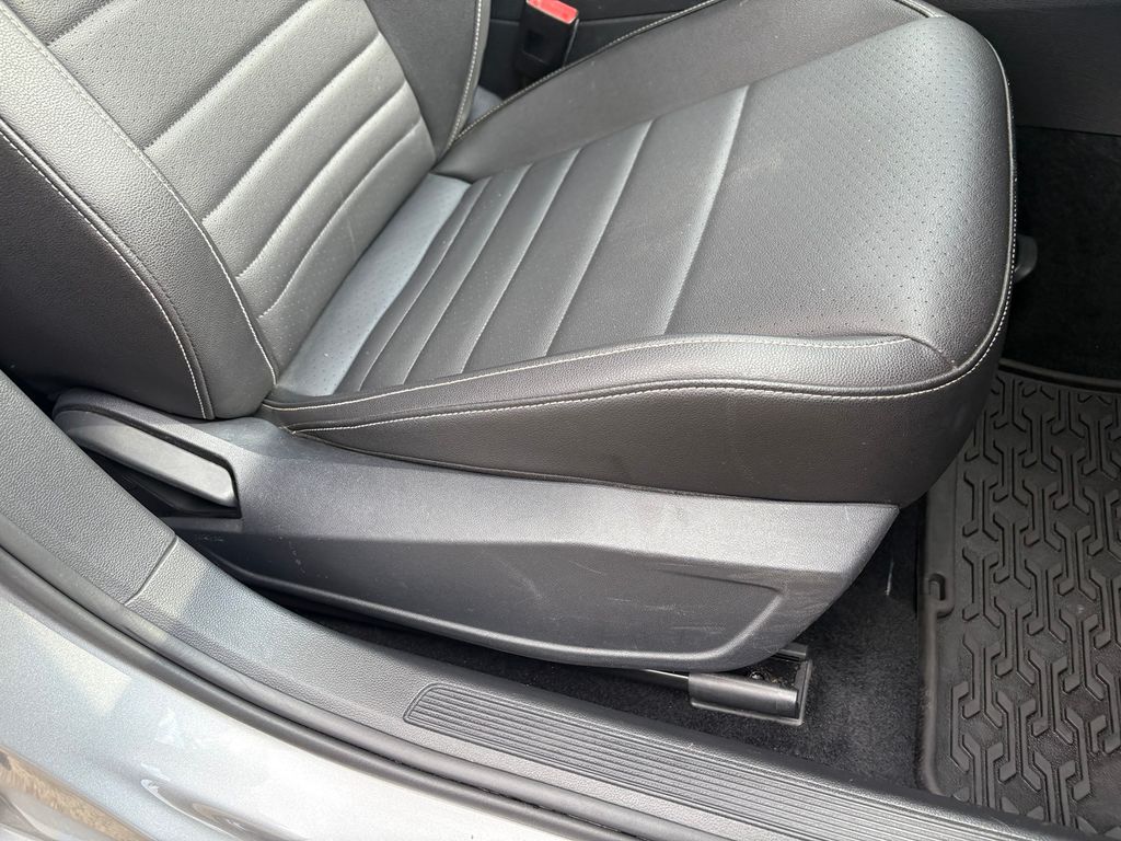2022 Volkswagen Jetta 1.5T SE