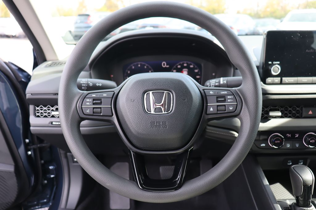 2025 Honda Accord SE 31