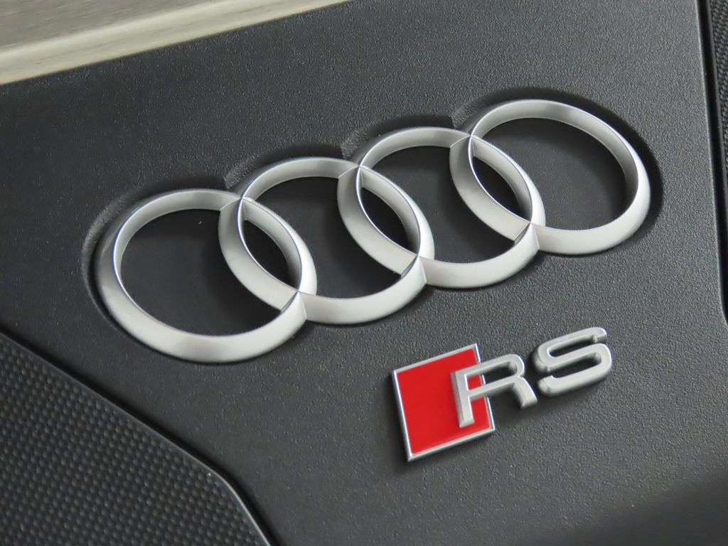 2024 Audi RS 6 4.2 40