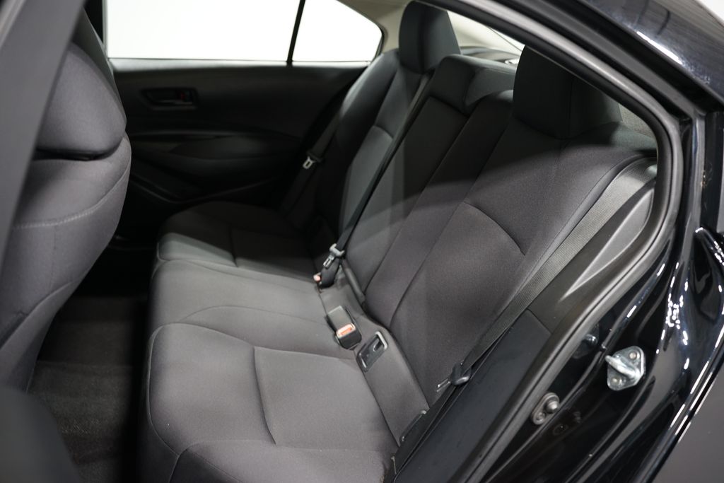 2023 Toyota Corolla LE 26