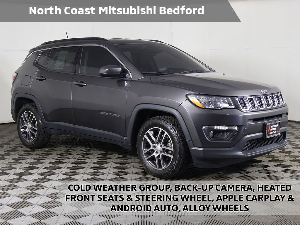 Gray (Granite Crystal Metallic Clearcoat) 2019 Jeep Compass Latitude FWD SUV / Crossover Front-Wheel Drive 6-Speed Automatic