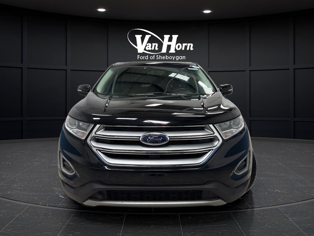 Used 2018 Shadow Black Ford SEL image 2