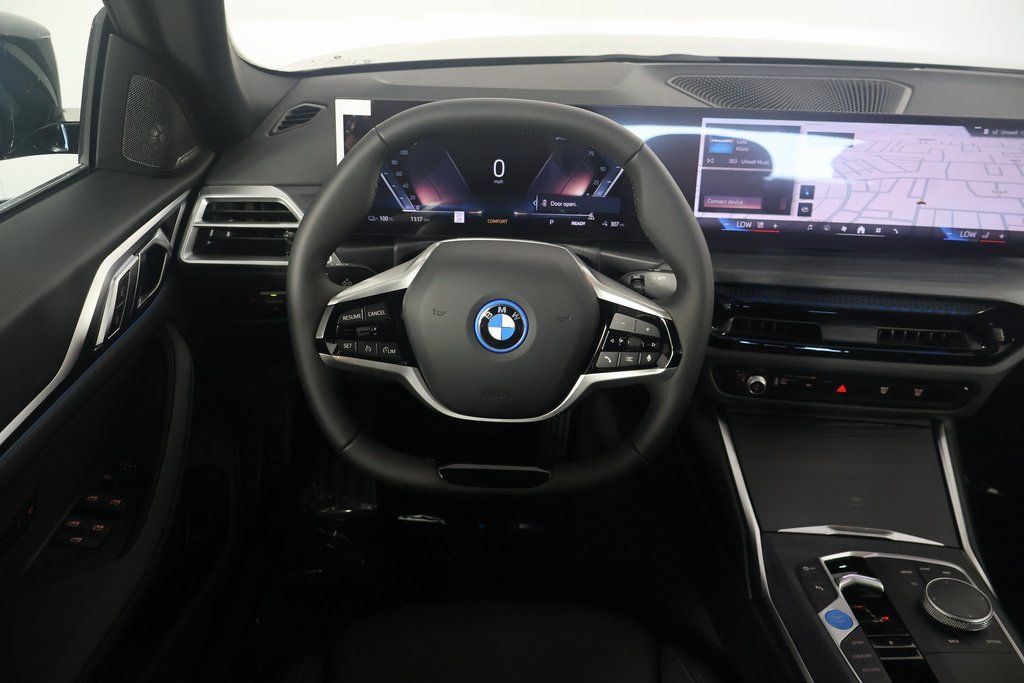 2025 BMW i4 eDrive40 3