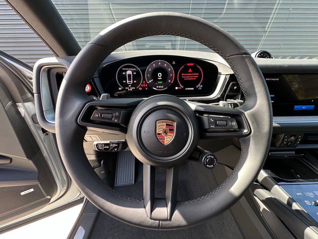 Thumbnail: 2025 Porsche  - 19