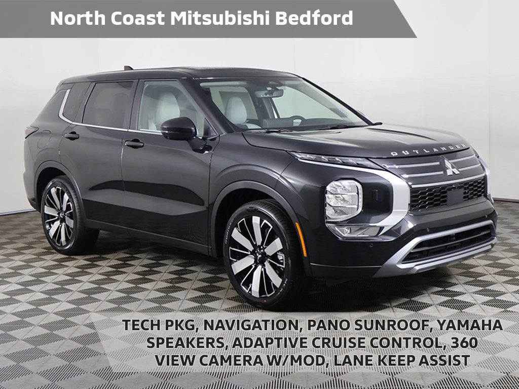 2025 Mitsubishi Outlander SE
