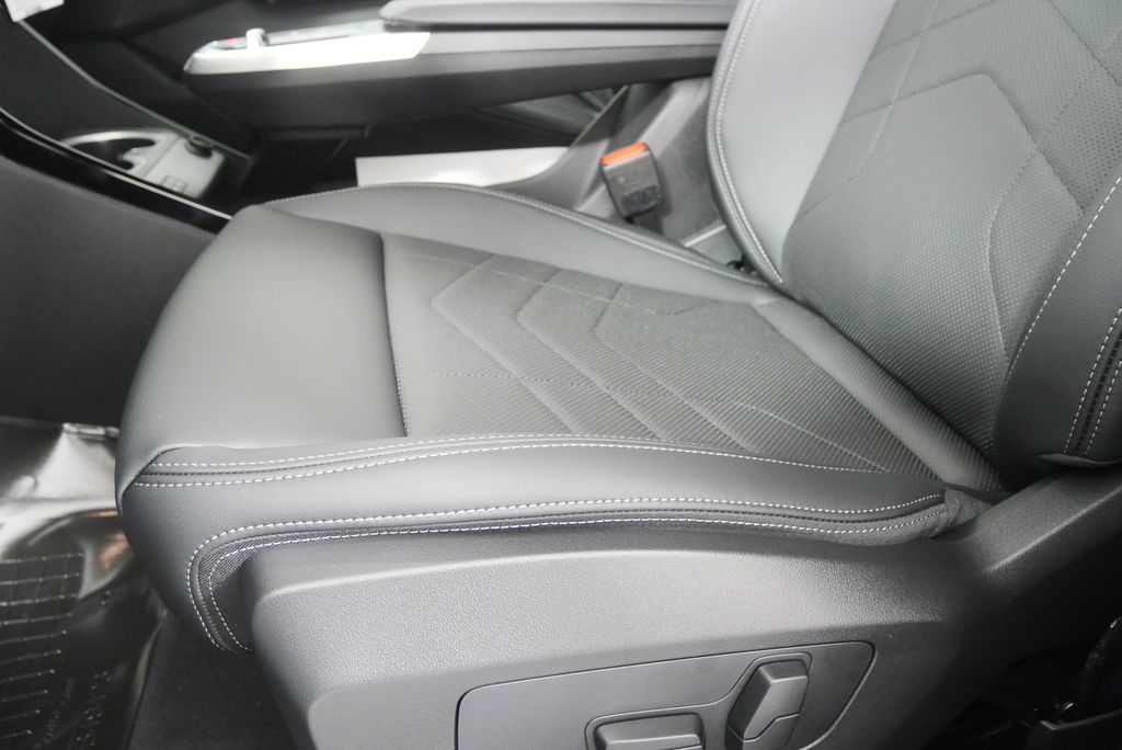 Thumbnail: 2026 BMW X1 - 9