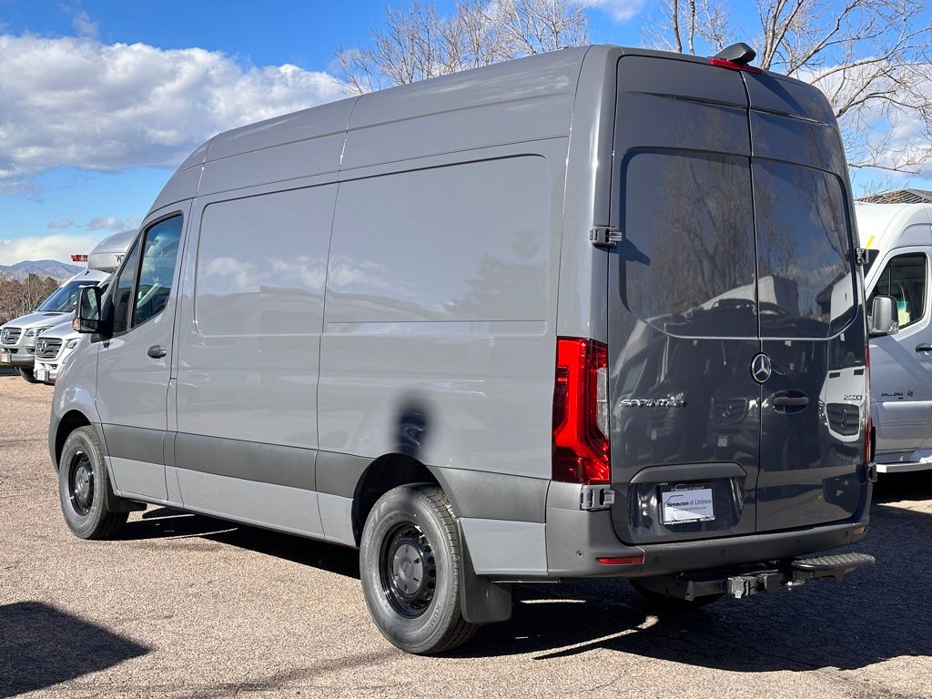 2024 Mercedes-Benz Sprinter 2500 Cargo 144 WB 4