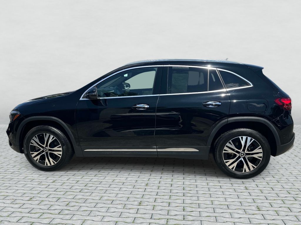 Thumbnail: 2025 Mercedes-Benz GLA - 8