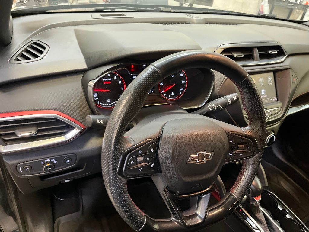 Used 2022 Black Chevrolet RS image 17